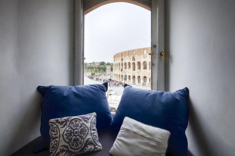 Ht N°9 Colosseo 로마 외부 사진